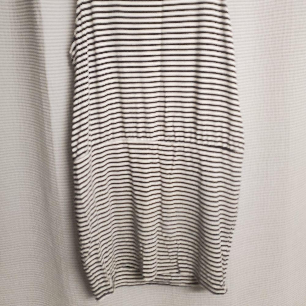 BAR III DRESS - Picture 2 of 6